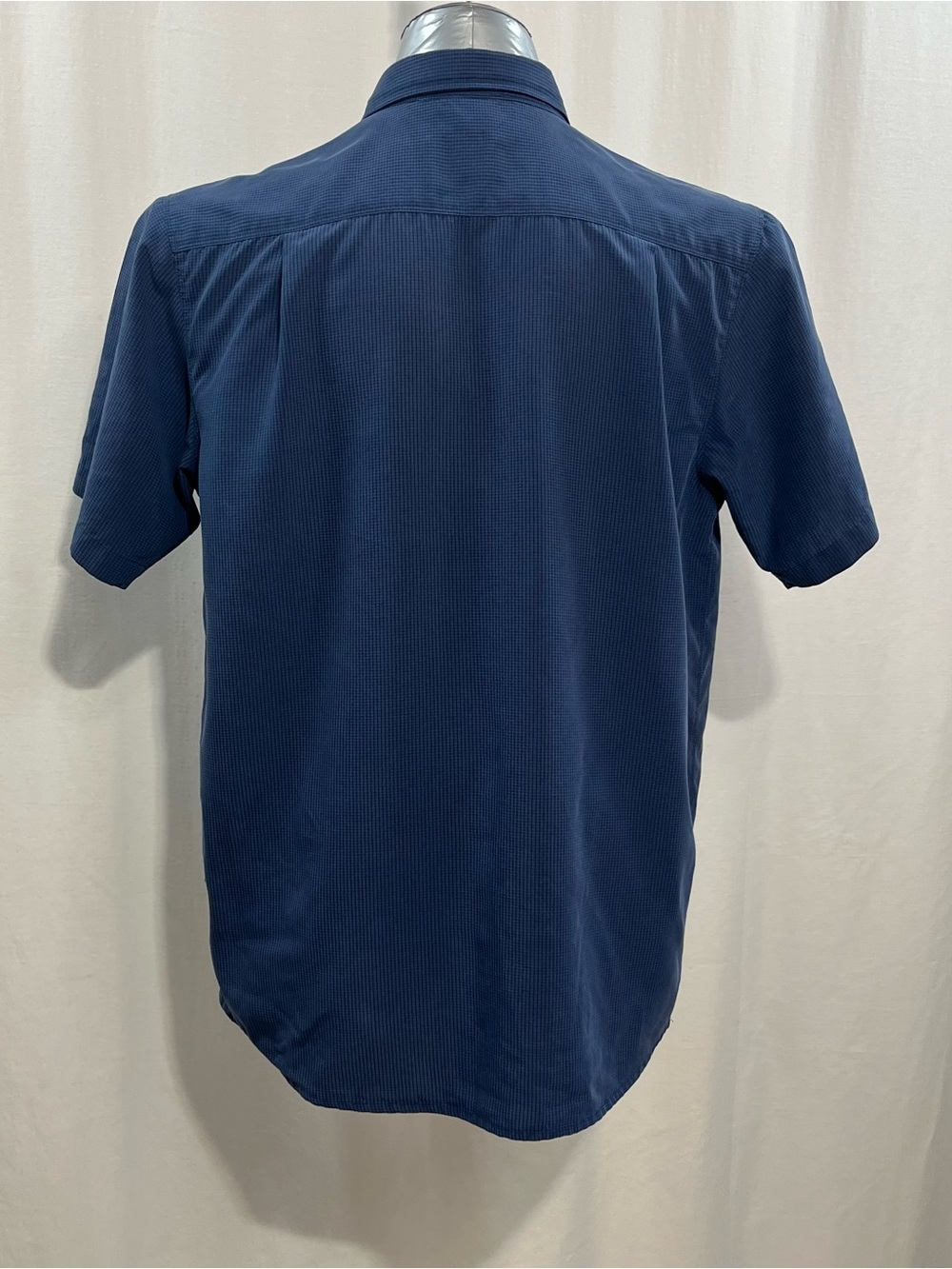 The North Face Blue Short-Sleeve Button-Down Shirt men’s L hiking sport 1431 - Picture 2 of 5